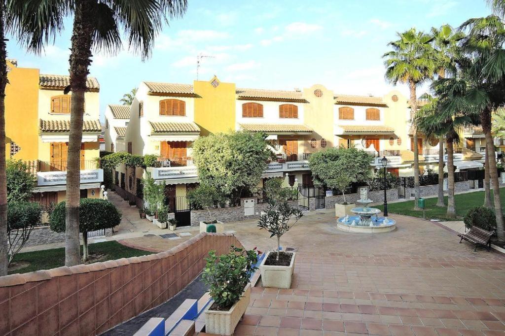 Sdb Alojamientos Puerto de Mazarron Bagian luar foto